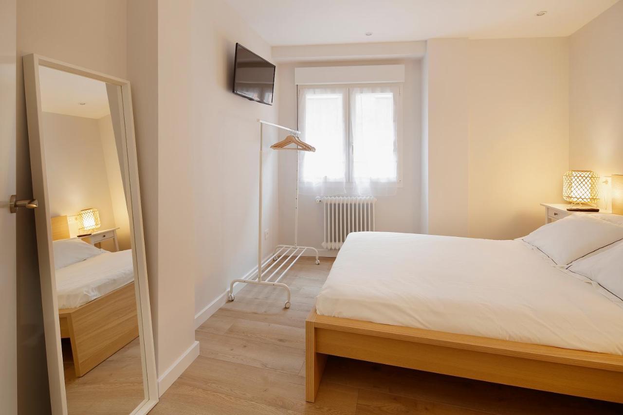 Apartamento Centro-El Carmen Gijón Eksteriør billede